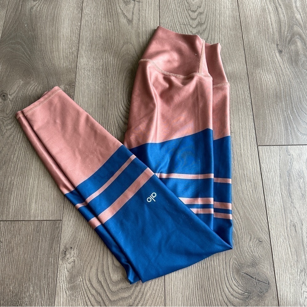 Alo Yoga High Waist Tech Lift Airbrush Leggings size Medium